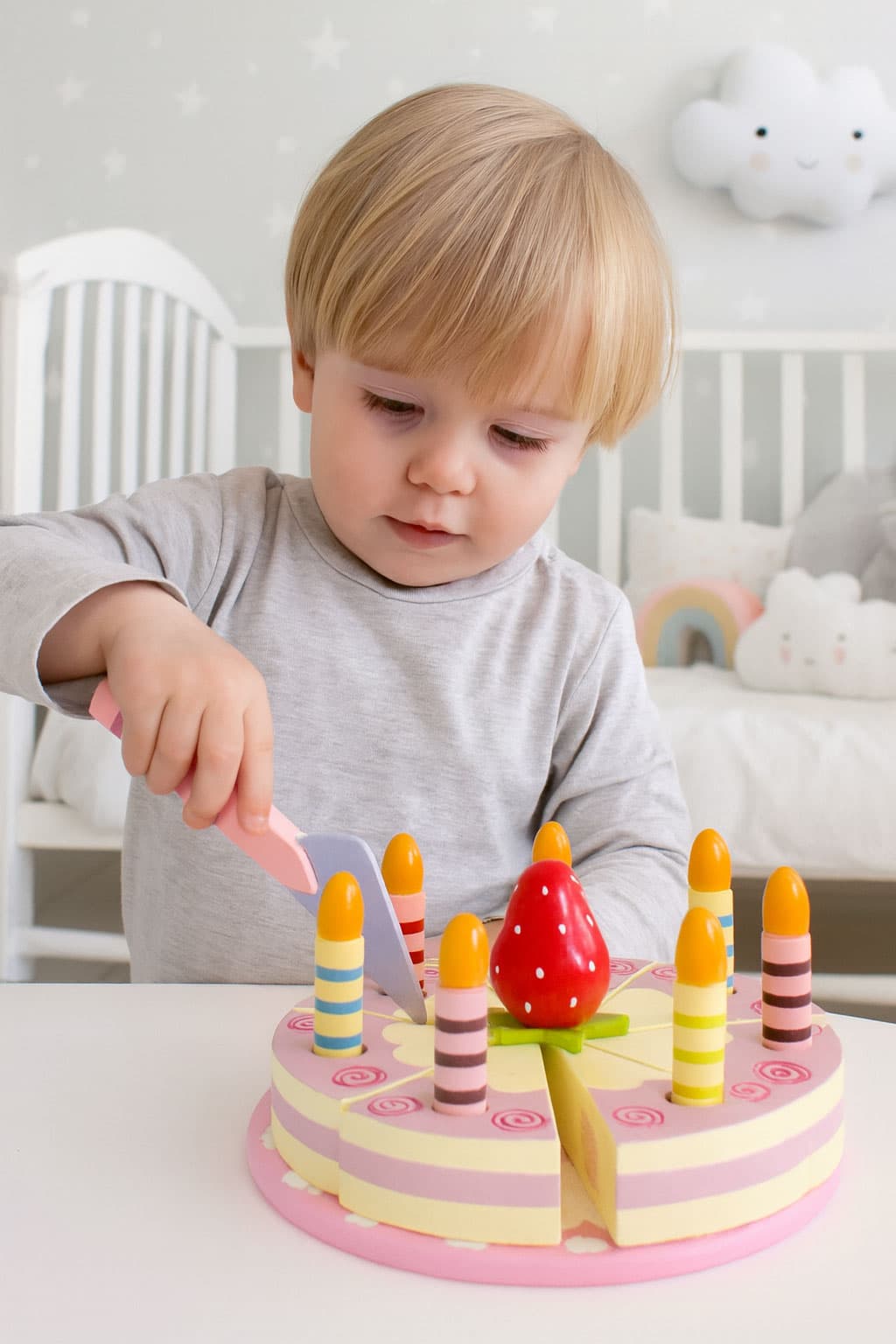 Zestaw drewniany tort na rzepy świeczki owoce dla dzieci 16 elementów ECOTOYS