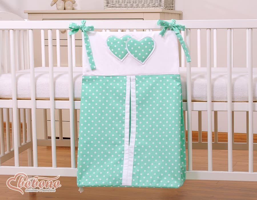 Przybornik- Torba na pampersy- Wiszące serduszka białe grochy na  mięcie