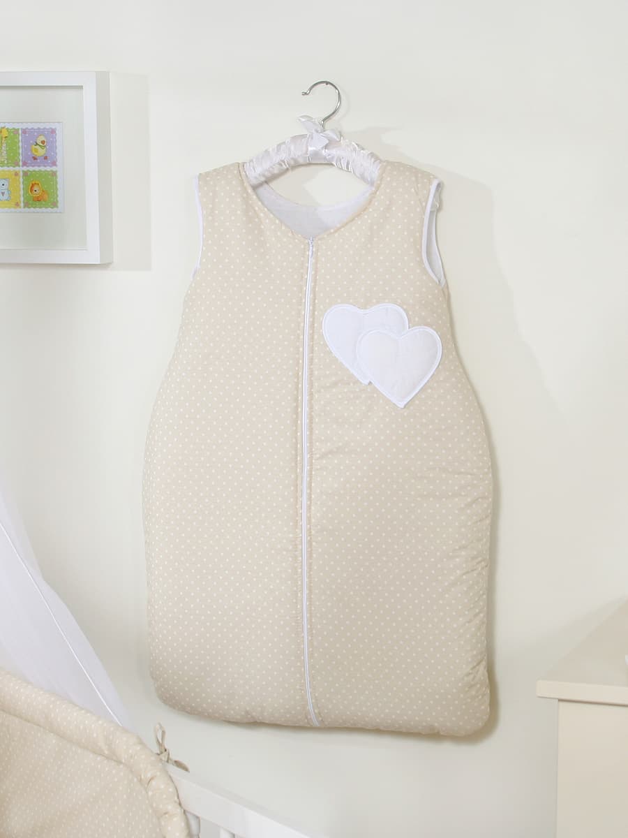 Śpiworek niemowlęcy- Serduszka kropki na beżu