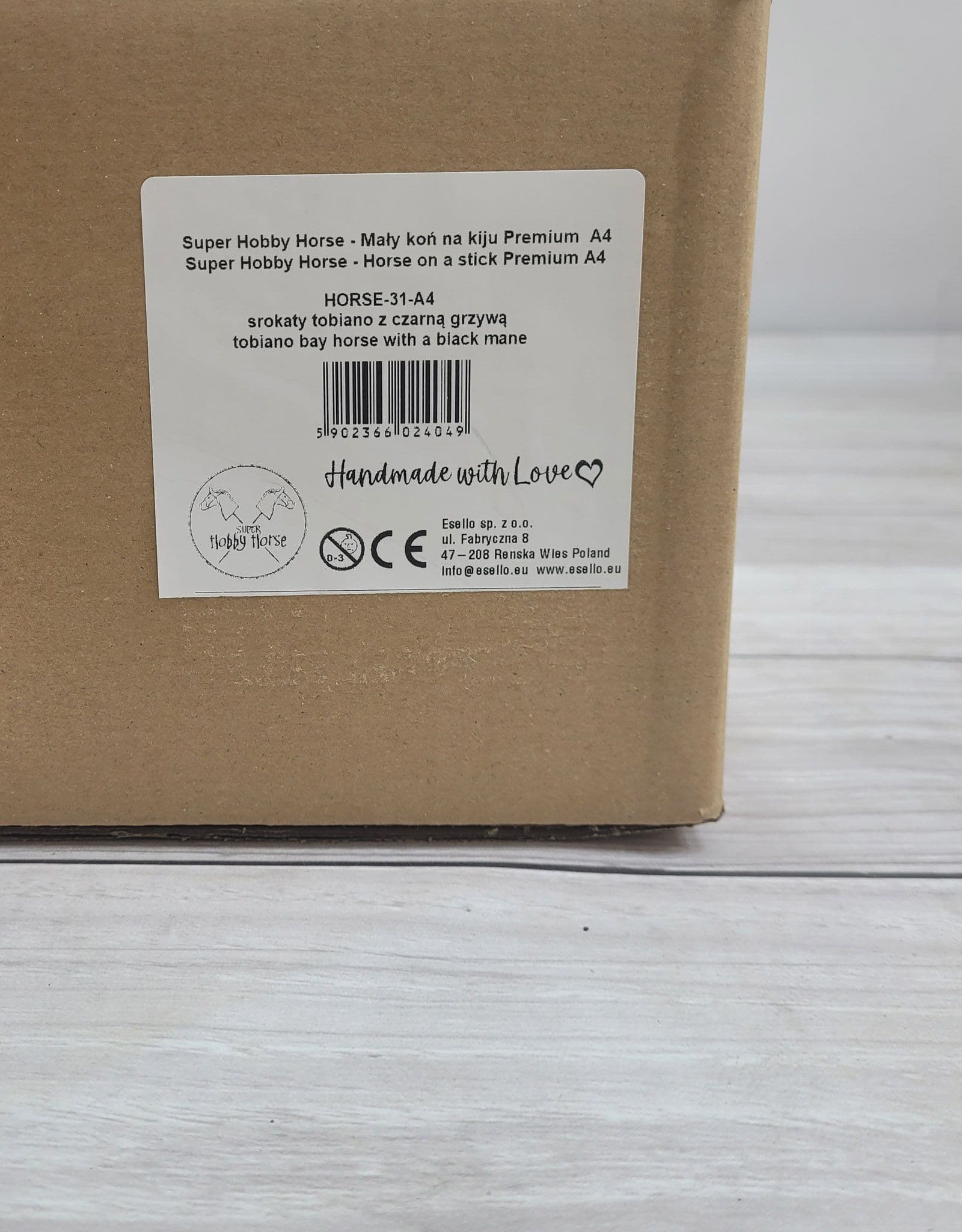 Hobby Horse Mały koń na kiju Premium - srokaty tobiano z czarną grzywą A4