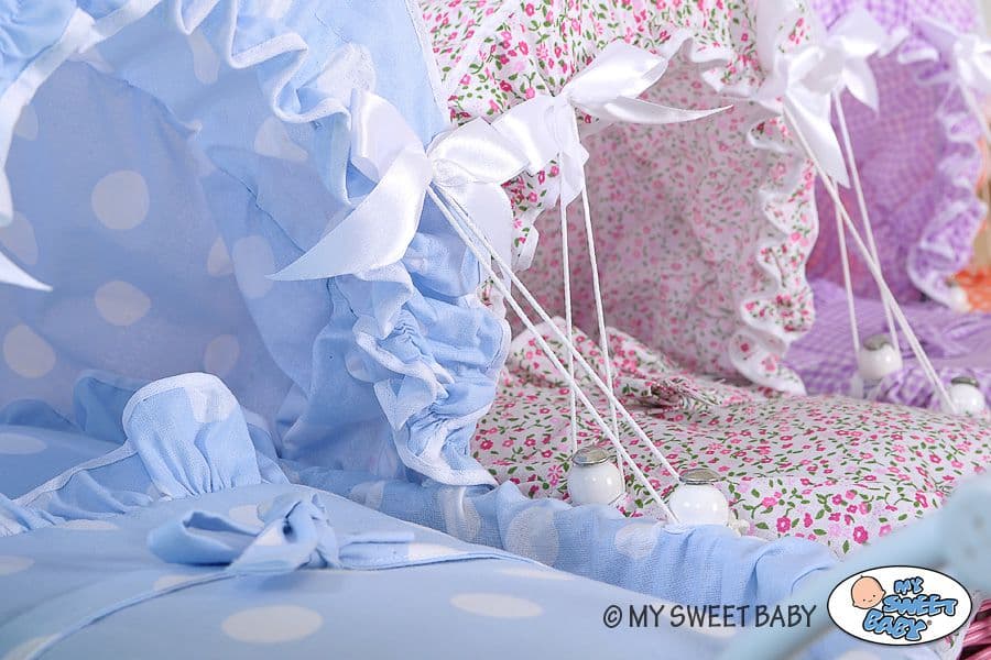 Wiklinowy wózek dla lalek wysoki z błękitną pościelką i wyściółką- naturalny